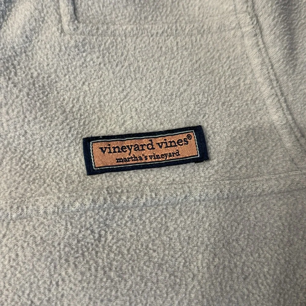 Vineyard vines fleece pullover boys size 7. Good used condition - Picture 2 of 6